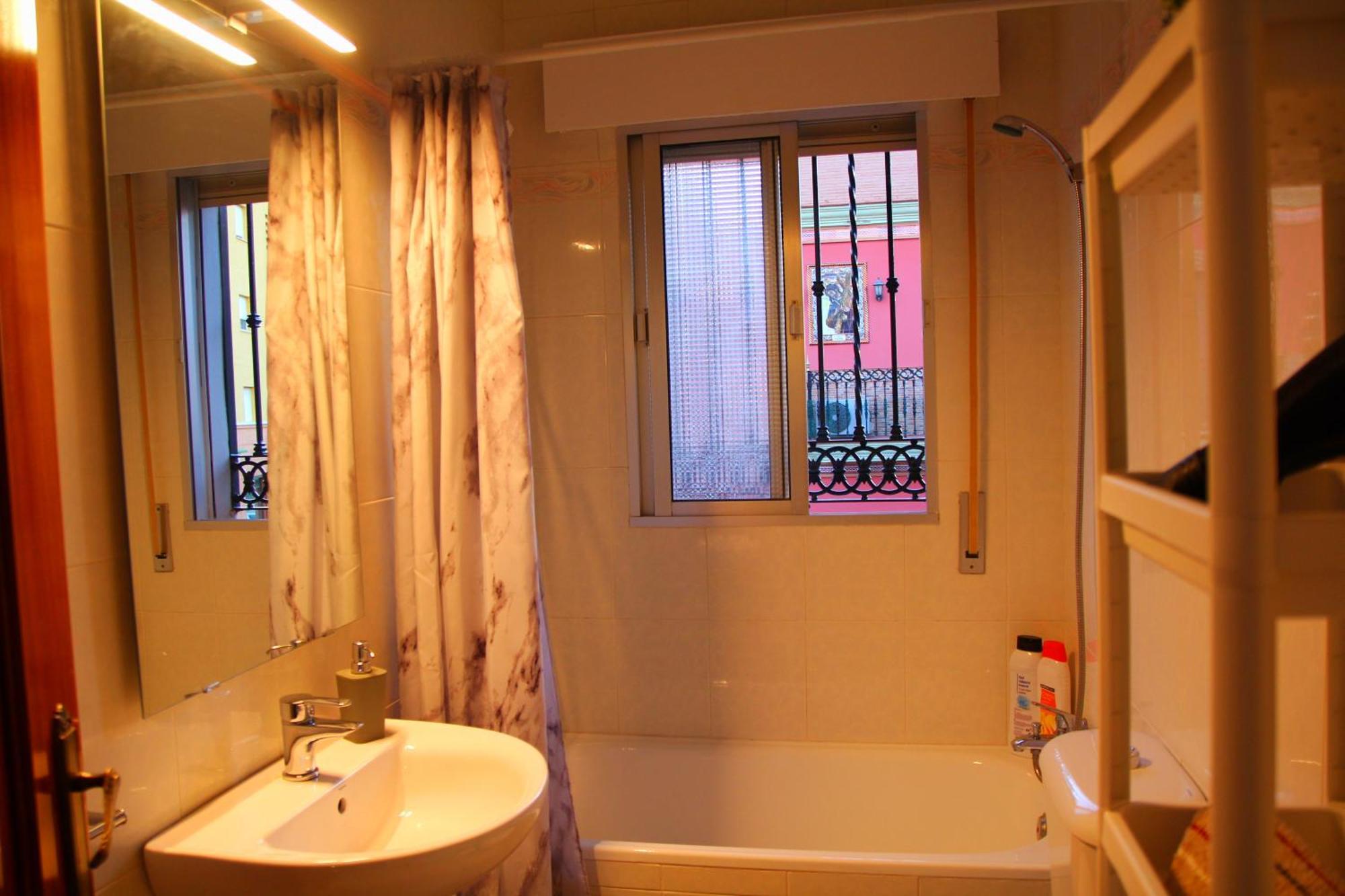 Villa Ahumor Apartamento Entero 20 M Sevilla -6Pax Dos Hermanas Exterior foto
